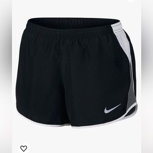 Women’s Nike Tempo Running Shorts